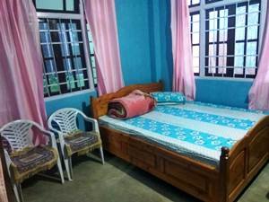 Dluxe Double Bed