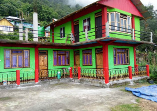 Munal Homestay in Icchey Gaon