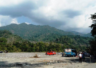 Raimatang Moutain view in Buxa Jayanti